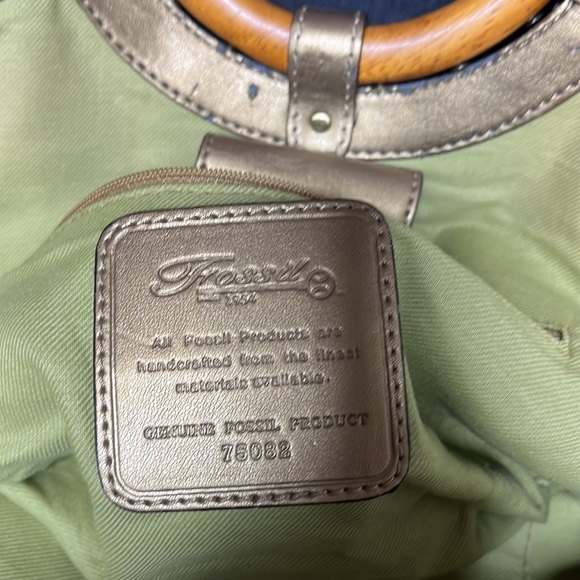 Fossil Handbag Hawaiian Print W/Wooden Handles - Picture 10 of 13